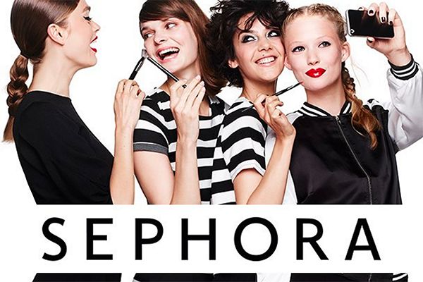 5 Κραγιόν για να μπεις σε mood Valentine’s Day (και να κλέψεις τις εντυπώσεις!)