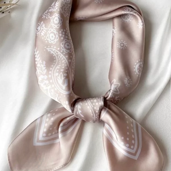 φουλάρι AVALINE 70x70 cm - 1