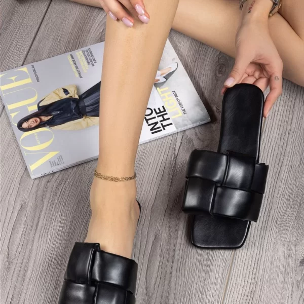 γυναικείες παντόφλες AMBROLA BLACK - 1