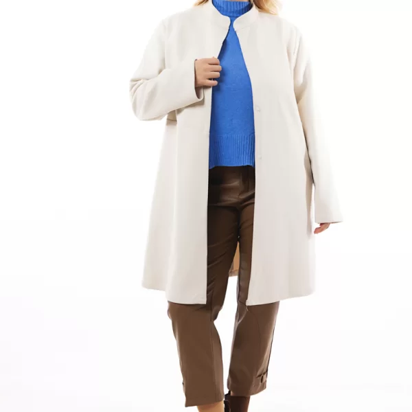 Μαντό με μάο γιακά σε εκρού χρώμα