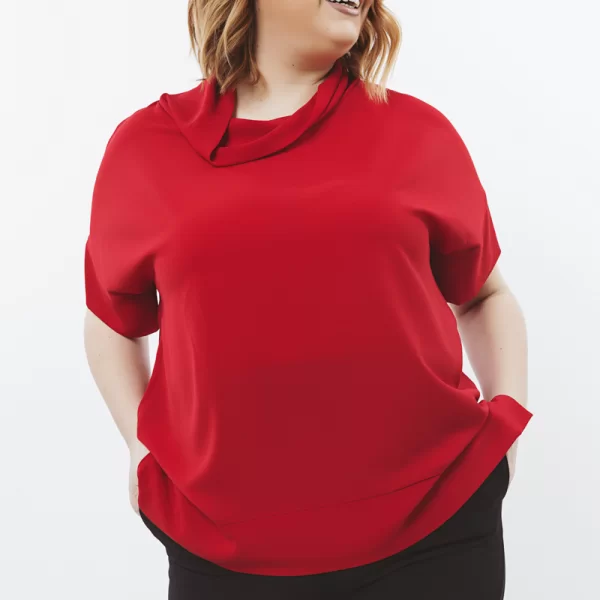 Μπλούζα με ξεχυλωτό γιακά σε κόκκινο χρώμα