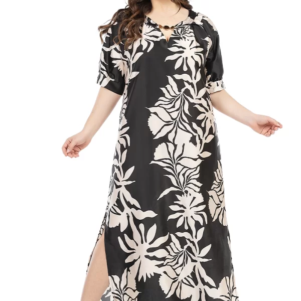 Εμπριμέ φόρεμα με άνοιγμα στο τελείωμα σε εκρού/μαύρο χρώμα