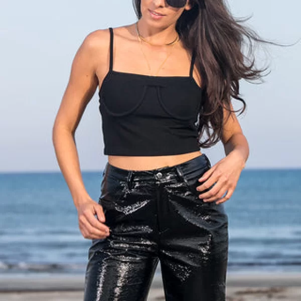 Anna Nooshin x NA-KD - Cropped Cup Shape Singlet Black