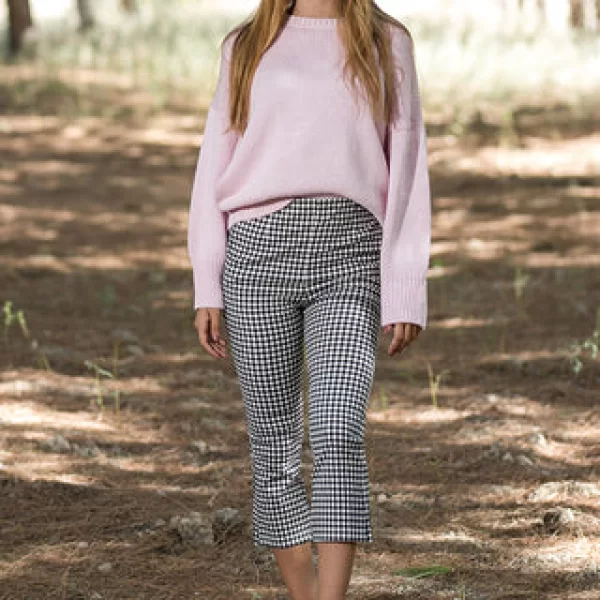 Queencii – Amalfi Plaid Skinny Cropped Pants Black