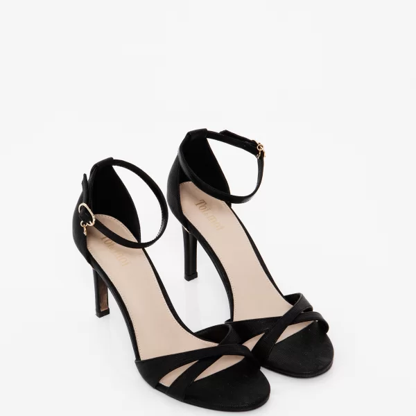 Πέδιλο με χιαστί λουριά - ΜΑΥΡΟ