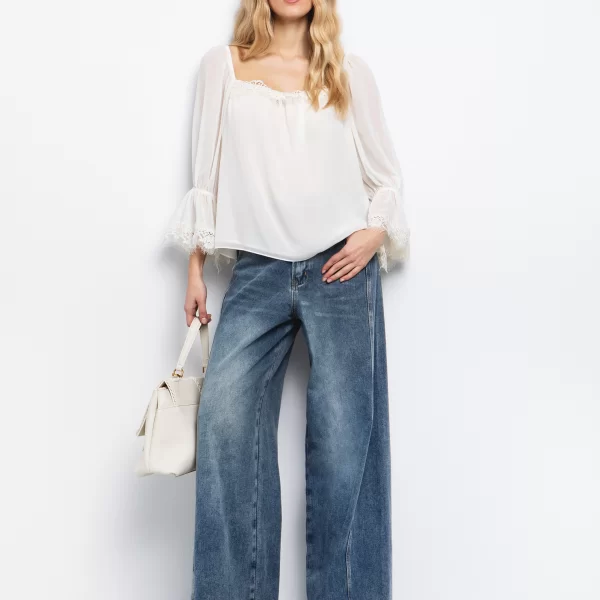 Τοπ με απλικέ δαντέλα - ΚΡΕΜ