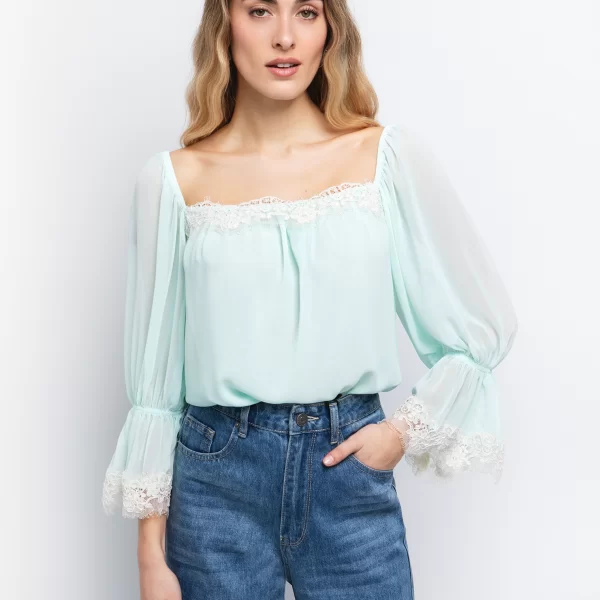 Τοπ με απλικέ δαντέλα - ΜΕΝΤΑ