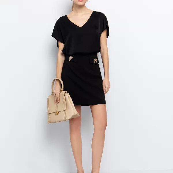 Ασύμμετρη μπλούζα με V - ΜΑΥΡΟ