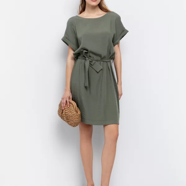 Ριχτό φόρεμα με ζώνη - ΧΑΚΙ