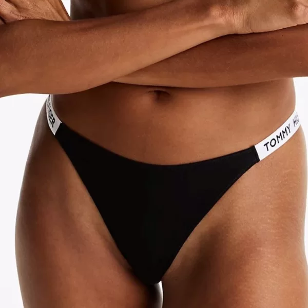 Γυναικείο High Leg String Tommy Hilfiger Μαύρο