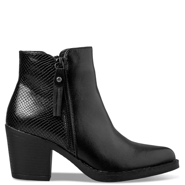 WESTERN ANKLE BOOTIES