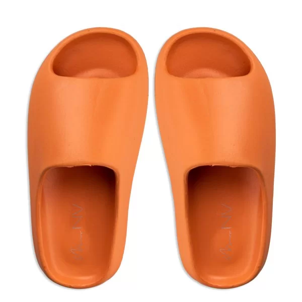 FLAT SANDALS