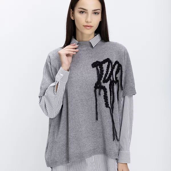 Γυναικείο Πλεκτό Με Layered Εφέ Και Διακοσμητική Πλέξη