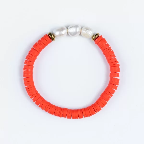 Χειροποίητο βραχιόλι Cuoro με φίμο με μαργαριτάρια και χρυσές ατσάλινες μπίλιες