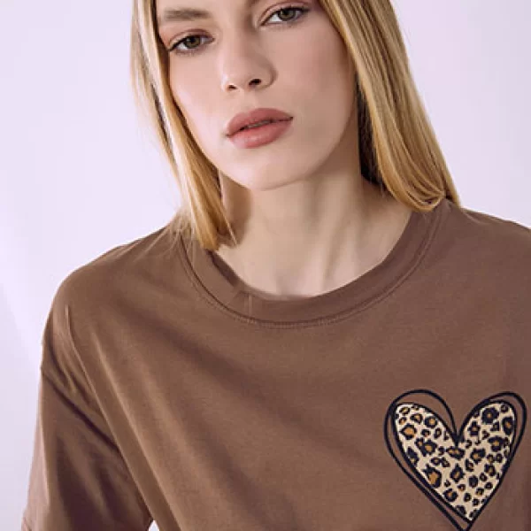 T-shirt με λεοπάρ καρδιά SQ7591.4357+2