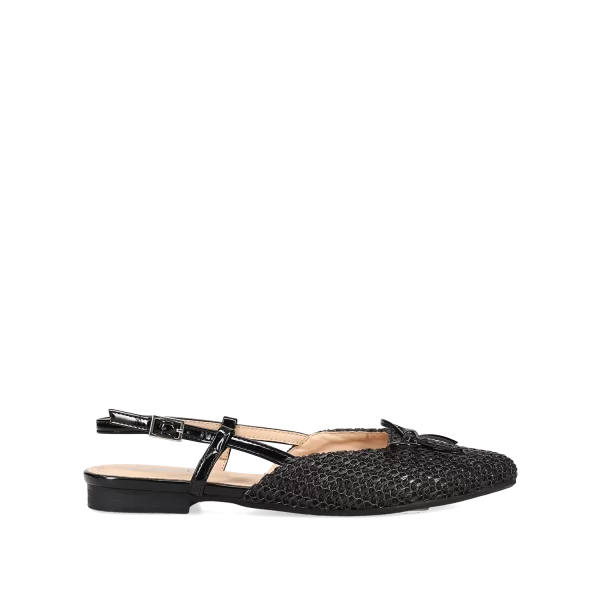 Μαύρη ψάθινη μπαλαρίνα