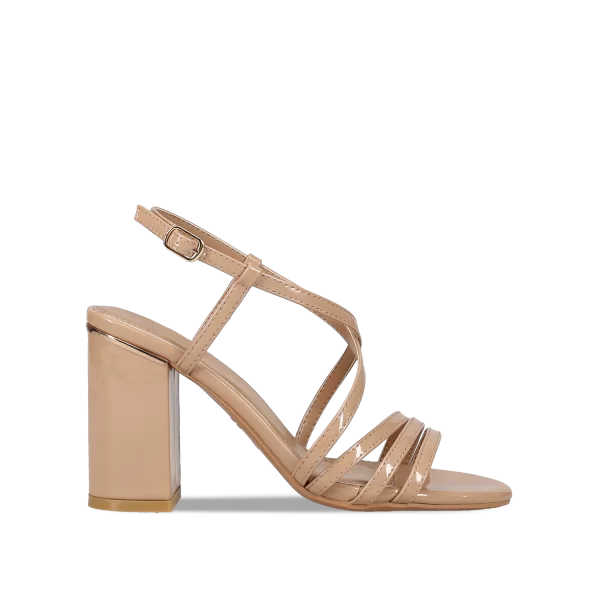 Μπεζ πέδιλο λουστρίνι