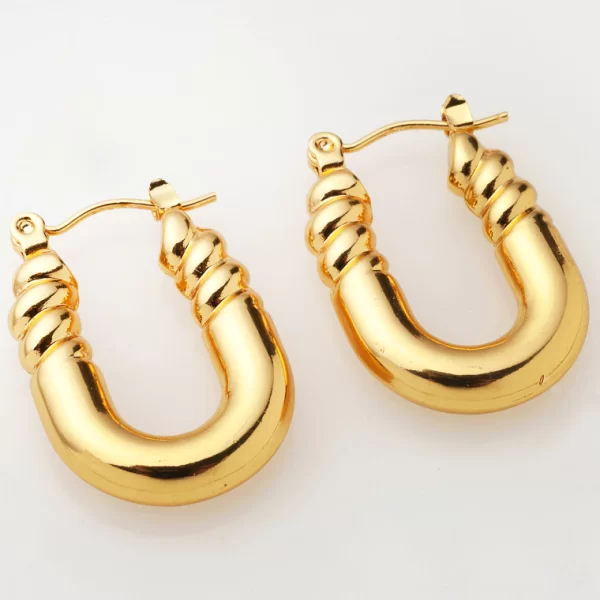 ΧΡΥΣΟΙ ΚΡΙΚΟΙ ΣΚΟΥΛΑΡΙΚΙΑ ΜΕ ΣΧΗΜΑ ΒΙΔΑΣ ΣΤΙΣ ΑΚΡΕΣ