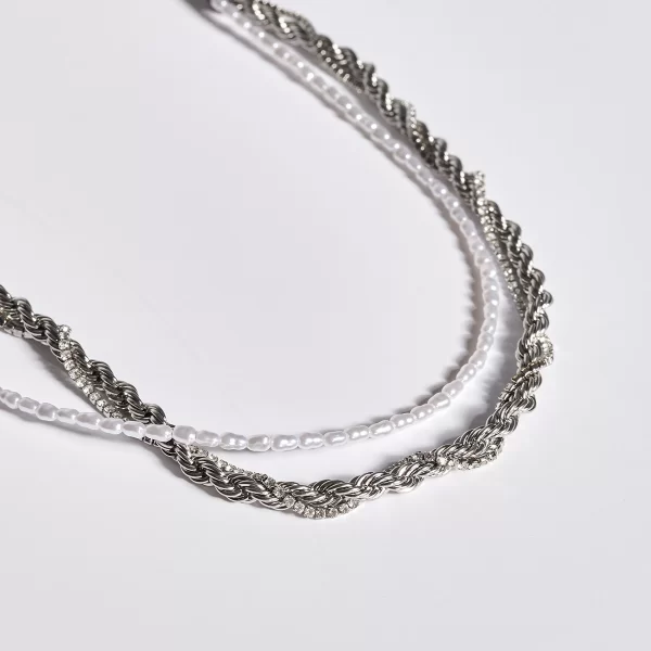 Διπλό Κολιέ με Πέρλες και Λεπτομέρειες Ζιργκόν