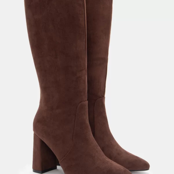 Μπότες Μυτερές με Τακούνι - Καφέ Σκούρο