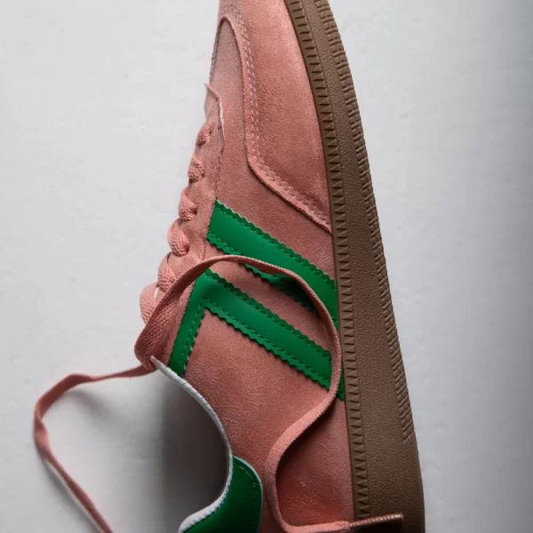 Sneakers με Συνδυασμό Χρωμάτων - Σάπιο Μήλο