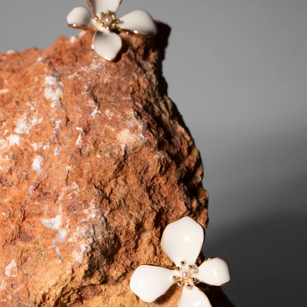 Σκουλαρίκια σε Σχήμα Λουλούδι - Λευκό