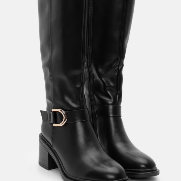 Μπότες με Διακοσμητικό Λουράκι - Μαύρο