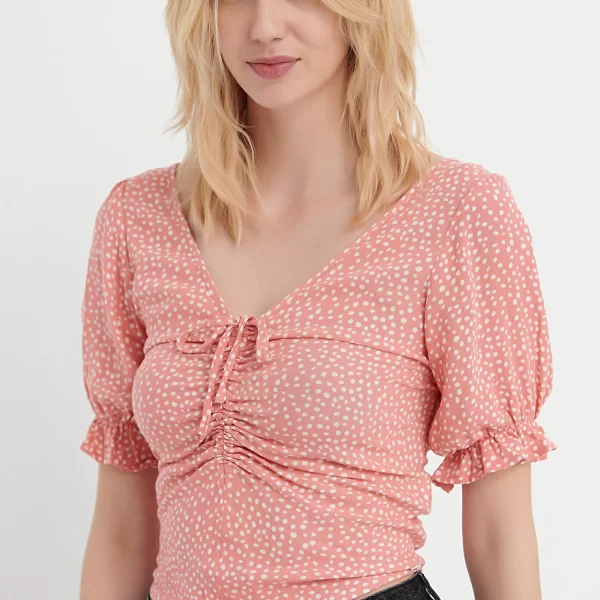 Εμπριμέ cropped τοπ