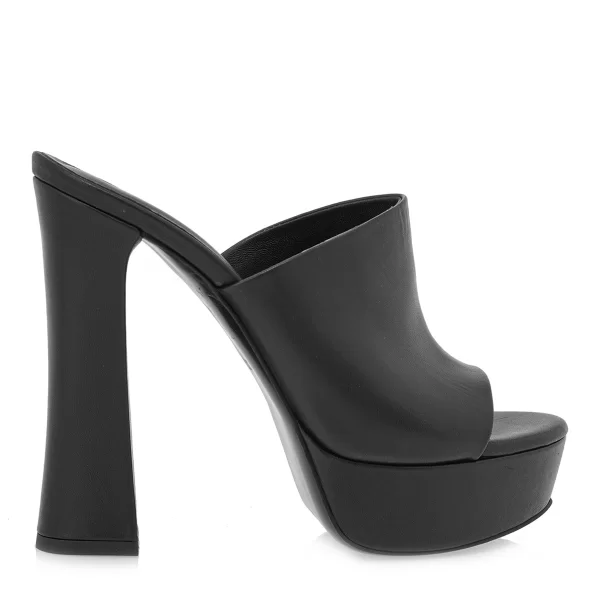 MULES σχέδιο: U457A4916