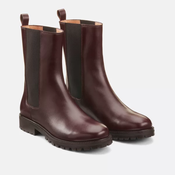 Μποτάκια chelsea με τρακτερωτή σόλα από λείο δέρμα