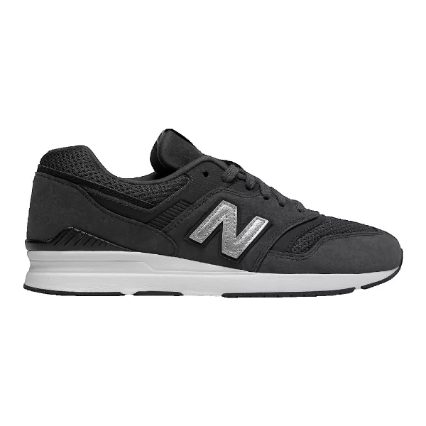 Sneakers New Balance 697