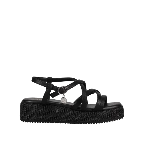 Μαύρη πλατφόρμα