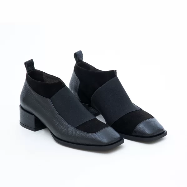 Δερμάτινα Μοκασίνια Art 2FW30