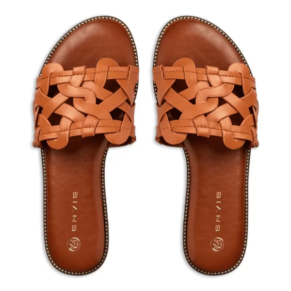 FLAT SANDALS