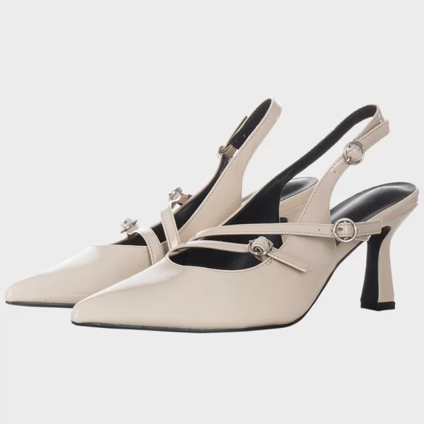 Γυναικείο mule δερματίνη με λουράκι πίσω. ΜΠΕΖ