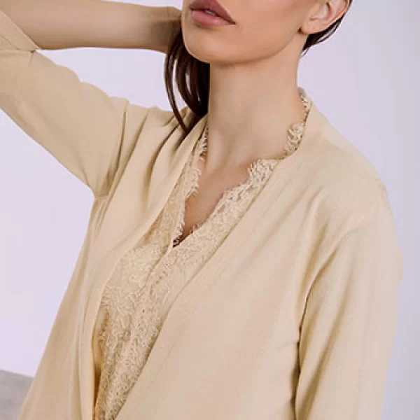 Ζακέτα με λεπτομέρειες δαντέλας SQ7616.5525+4