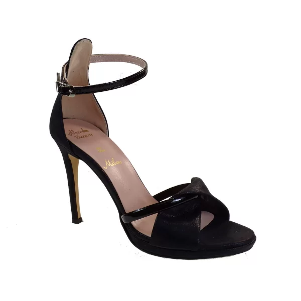 Alessandra Paggioti Γυναικεία Πέδιλα 40637 Μαύρο Λουστρίνι