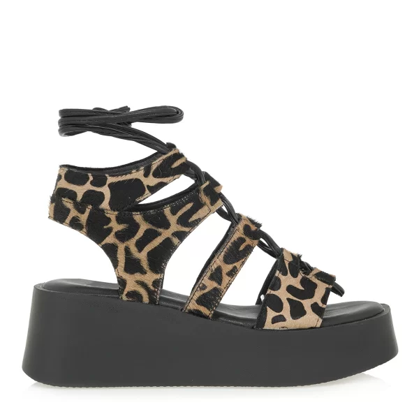 FLATFORMS σχέδιο: U419A8334