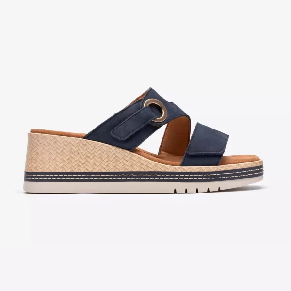 Clarks γυναικεία πλατφόρμα 