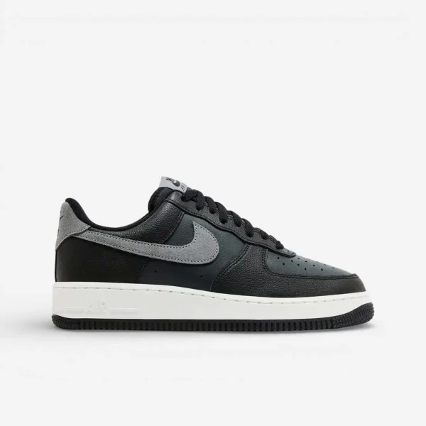 Xαμηλά Sneakers Nike Air Force 1 '07 Smoke Grey
