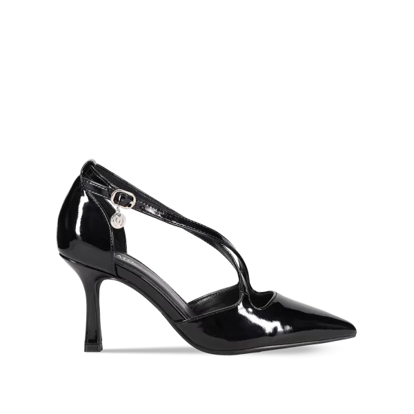 Μαύρη γόβα λουστρίνι