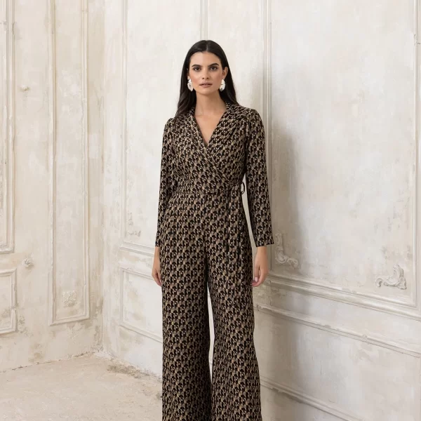 ΟΛΟΣΩΜΗ ΦΟΡΜΑ PLUS SIZE ΚΡΟΥΑΖΕ ΜΕ ΖΩΝΗ ΜΠΕΖ