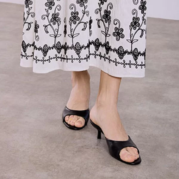 Mules δερματίνης SQ7741.A525+1