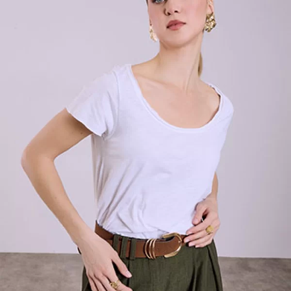 T-shirt με καμπύλη στο τελείωμα SQ9489.4163+1