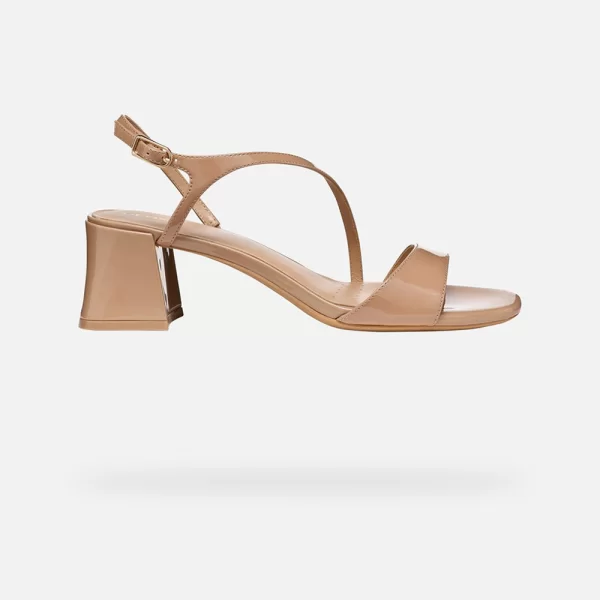 GEOX D NEW ERAKLIA 50 T01 D656JA00066C6002-C6002 Biege