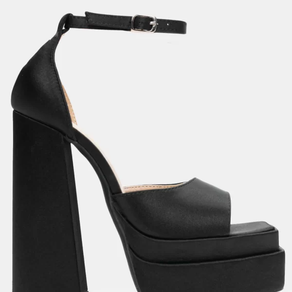 Πέδιλα με Διπλή Φιάπα & Μπαρέτα - Μαύρο