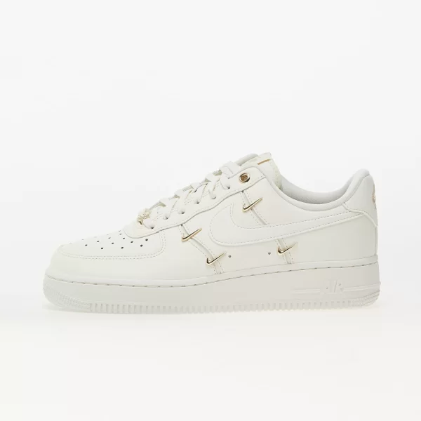 Sneakers Nike Wmns Air Force 1 '07 LX Sail/ Sail-Sail-Metallic Gold EUR 40