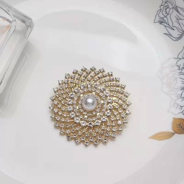 Καρφίτσα πέτου Vintage με πέρλα