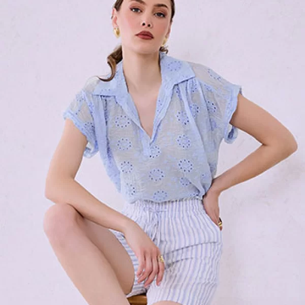 Τοπ κεντητό διάτρητο με γιακά SQ7751.4021+2