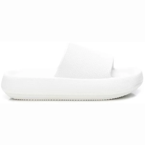 Λευκές σαγιονάρες Xti 44489